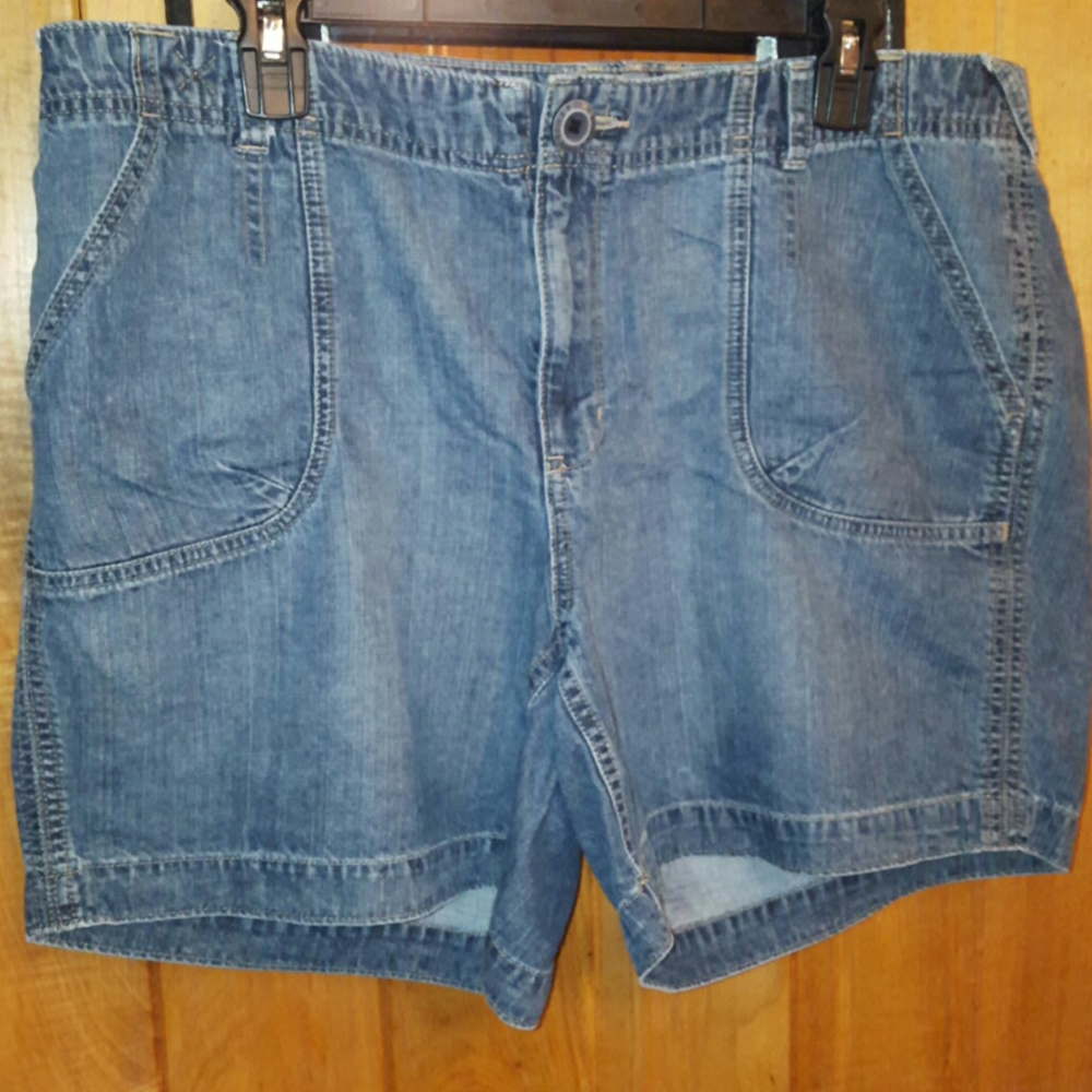 Eddie Bauer Shorts